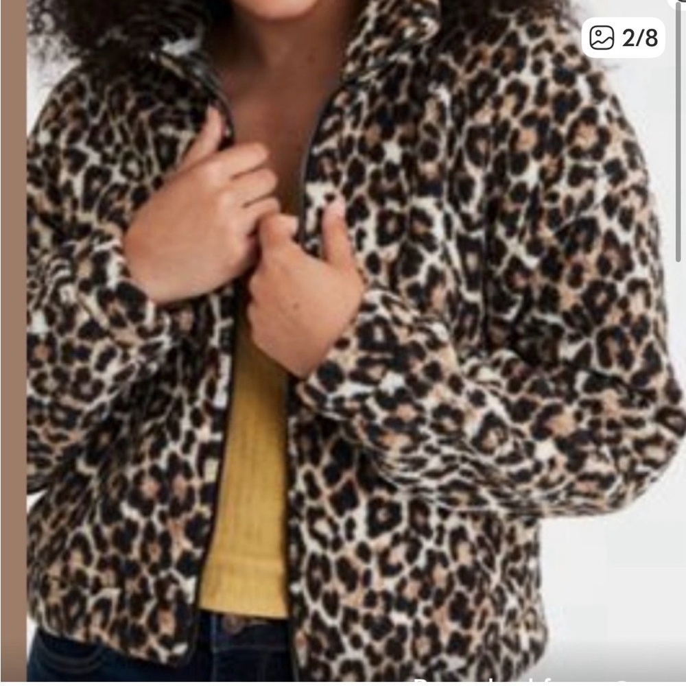 Leopard Print Fleece Jacket - Picture 2 of 5